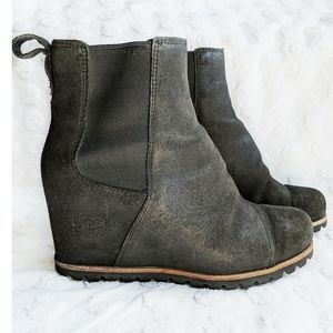 Ugg PAX Waterproof Winter Booties Leather 7.5